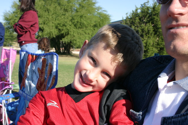 2005/10(October)/Chance-Soccer/640x480_2005-10-08-Soccer-09-Chance.JPG