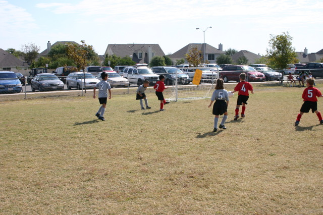 2005/10(October)/Chance-Soccer/640x480_2005-10-29-Soccer-11-Chance.JPG