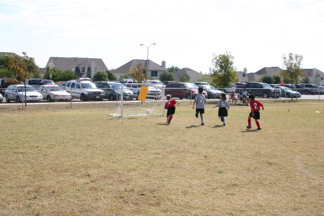 2005/10(October)/Chance-Soccer/640x480_2005-10-29-Soccer-15-Chance.JPG