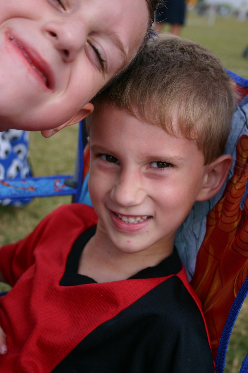 2005/10(October)/Chance-Soccer/800x600_2005-10-01-Chance-Soccer-5-Matthew.JPG