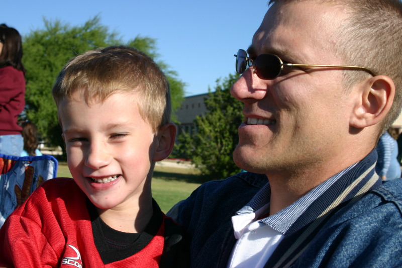 2005/10(October)/Chance-Soccer/800x600_2005-10-08-Soccer-11-Chance-Travis.JPG