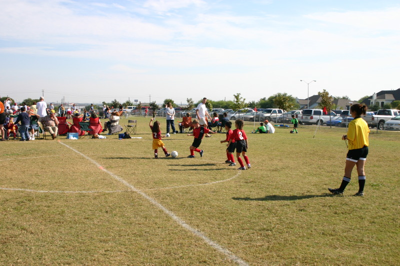 2005/10(October)/Chance-Soccer/800x600_2005-10-15-Soccer-04-Chance.JPG