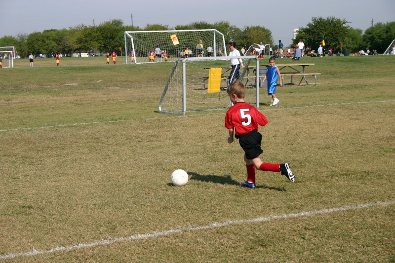 2005/10(October)/Chance-Soccer/800x600_2005-10-15-Soccer-10-Chance.JPG
