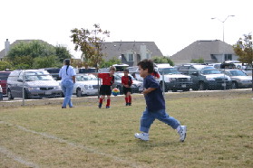 2005-10-29-Soccer-02-Chance.JPG
