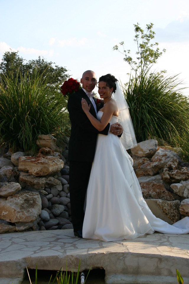 2005/10(October)/Charlotte-Byron-wedding/640x480_2005-10-01-Byron-Charlotte-Davis-wedding-057.JPG