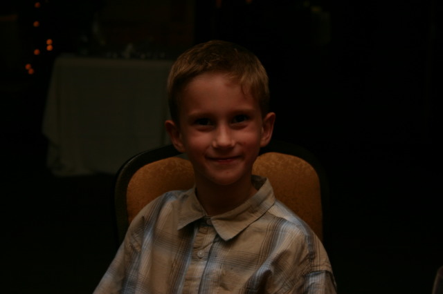 2005/10(October)/Charlotte-Byron-wedding/640x480_2005-10-01-Byron-Charlotte-Davis-wedding-070-Chance.JPG