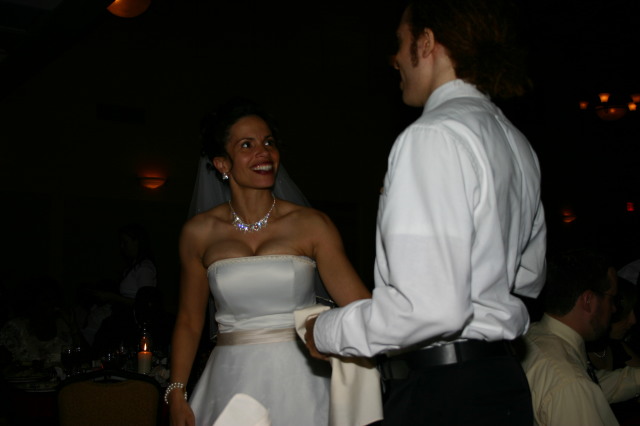 2005/10(October)/Charlotte-Byron-wedding/640x480_2005-10-01-Byron-Charlotte-Davis-wedding-091.JPG