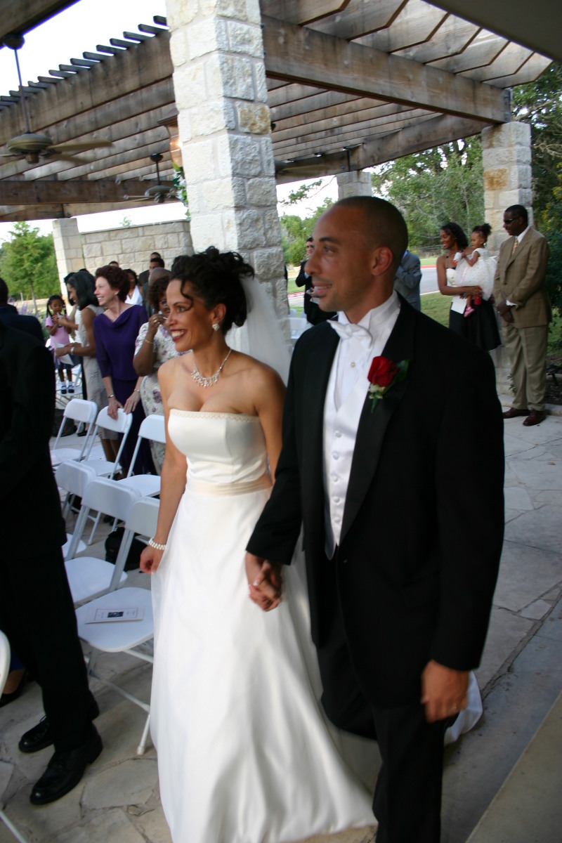 2005/10(October)/Charlotte-Byron-wedding/800x600_2005-10-01-Byron-Charlotte-Davis-wedding-034.JPG