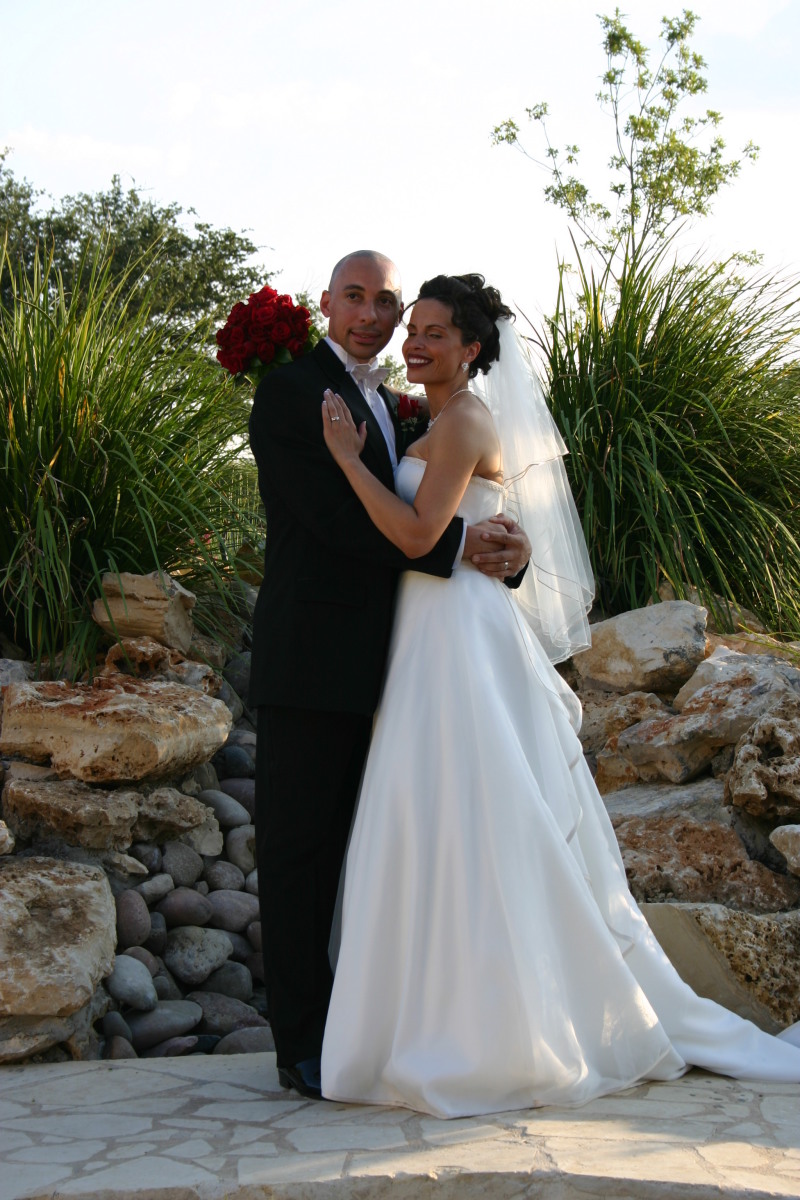 2005/10(October)/Charlotte-Byron-wedding/800x600_2005-10-01-Byron-Charlotte-Davis-wedding-058.JPG