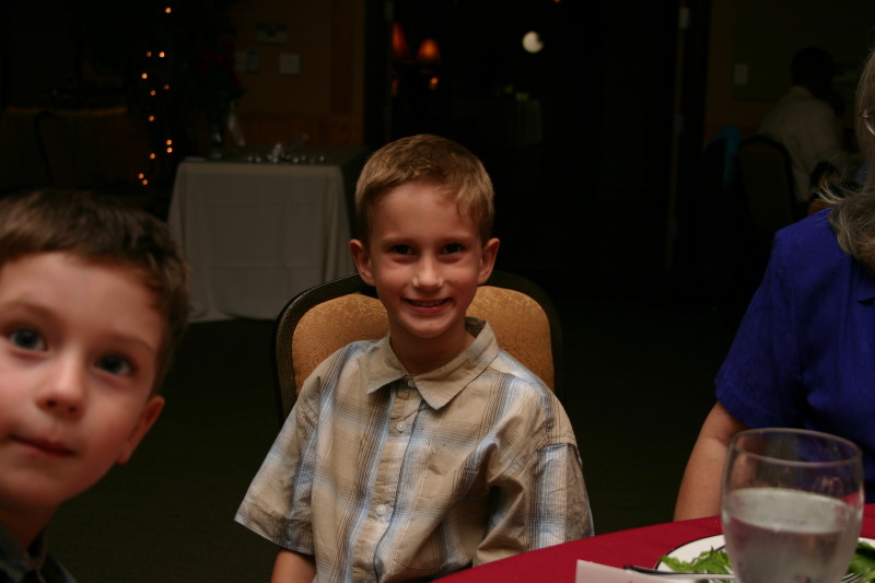 2005/10(October)/Charlotte-Byron-wedding/800x600_2005-10-01-Byron-Charlotte-Davis-wedding-069-Dax-Chance.JPG
