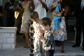 2005-10-01-Byron-Charlotte-Davis-wedding-054-Dax-Chance.JPG