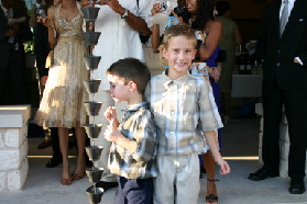 2005-10-01-Byron-Charlotte-Davis-wedding-056-Dax-Chance.JPG