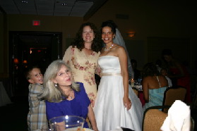 2005-10-01-Byron-Charlotte-Davis-wedding-090-Suzi-Susana.JPG