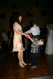 2005-10-01-Byron-Charlotte-Davis-wedding-094-dancing-Dax-Suzi-Chance.JPG