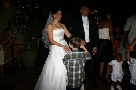 2005-10-01-Byron-Charlotte-Davis-wedding-123-dancing-Dax.JPG