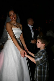 2005-10-01-Byron-Charlotte-Davis-wedding-124-dancing-Dax.JPG