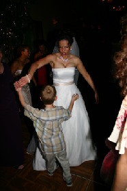 2005-10-01-Byron-Charlotte-Davis-wedding-125-dancing-Chance.JPG