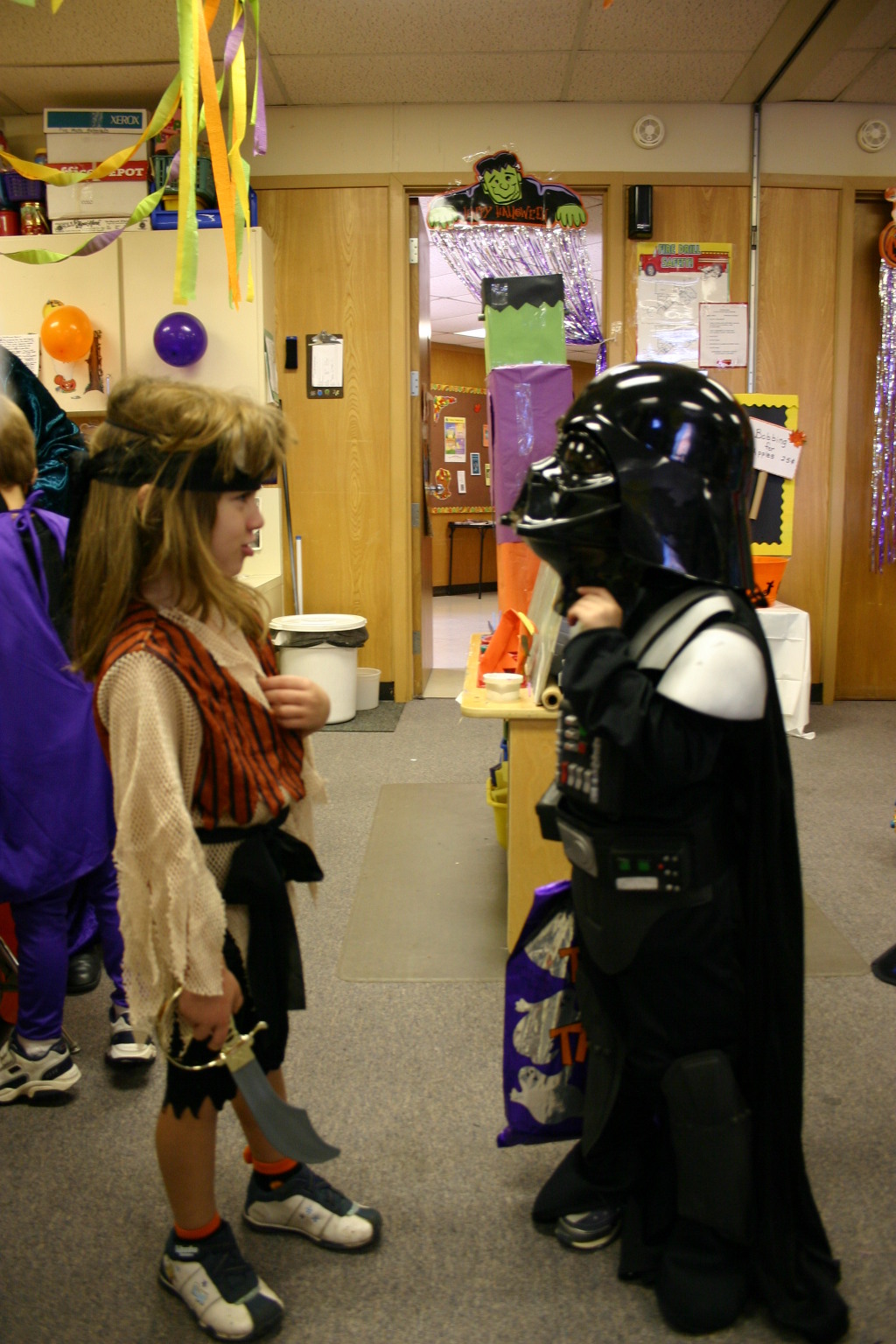 2005-10-28-Dax-Halloween-party-04.JPG