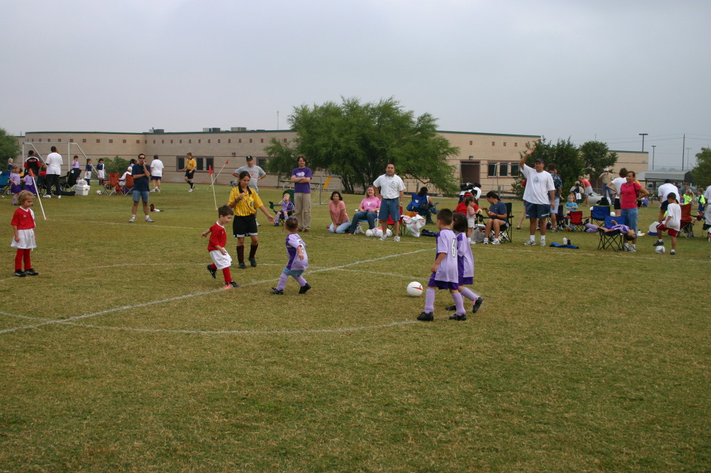 2005/10(October)/Dax-Soccer/2005-10-01-Soccer-1-Dax.JPG
