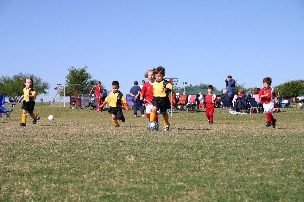 2005/10(October)/Dax-Soccer/1024x768_2005-10-08-Soccer-35-Dax.JPG