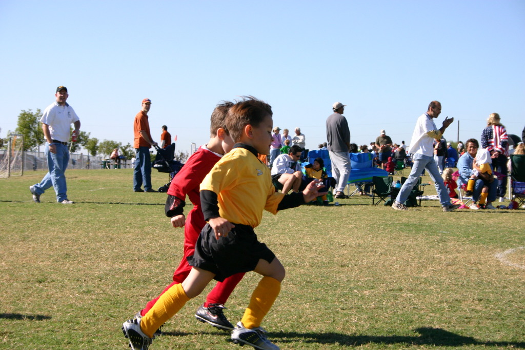 2005/10(October)/Dax-Soccer/1024x768_2005-10-08-Soccer-51-Dax.JPG