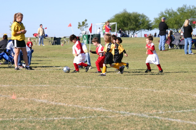 2005/10(October)/Dax-Soccer/640x480_2005-10-08-Soccer-18-Dax.JPG