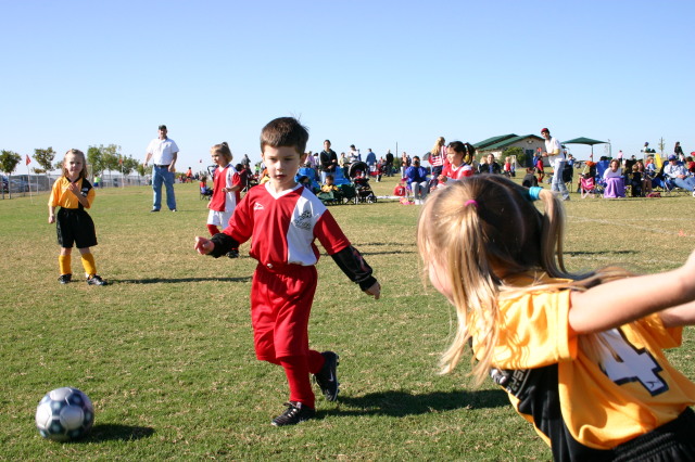 2005/10(October)/Dax-Soccer/640x480_2005-10-08-Soccer-24-Dax.JPG