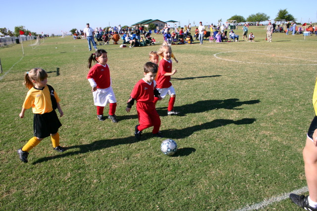 2005/10(October)/Dax-Soccer/640x480_2005-10-08-Soccer-25-Dax.JPG