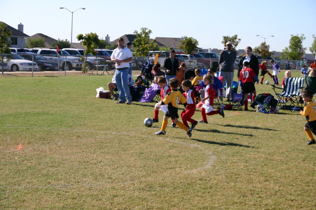 2005/10(October)/Dax-Soccer/640x480_2005-10-08-Soccer-32-Dax.JPG
