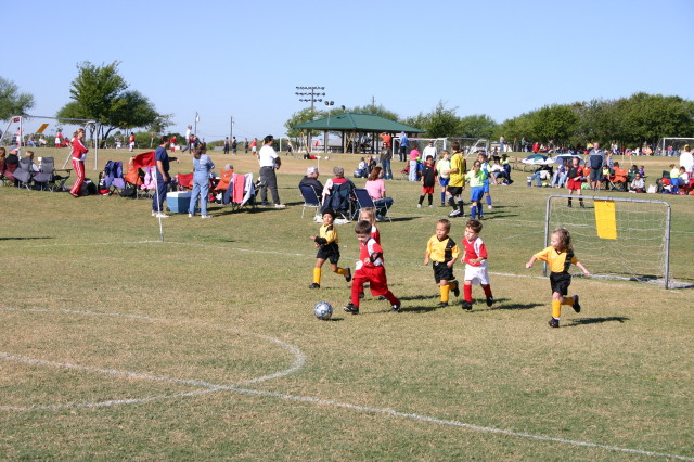 2005/10(October)/Dax-Soccer/640x480_2005-10-08-Soccer-41-Dax.JPG