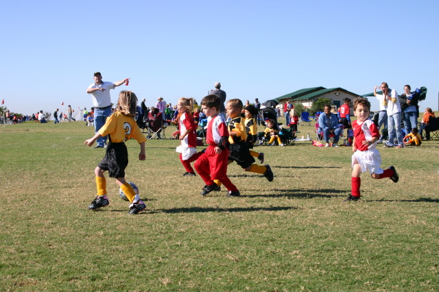2005/10(October)/Dax-Soccer/640x480_2005-10-08-Soccer-43-Dax.JPG