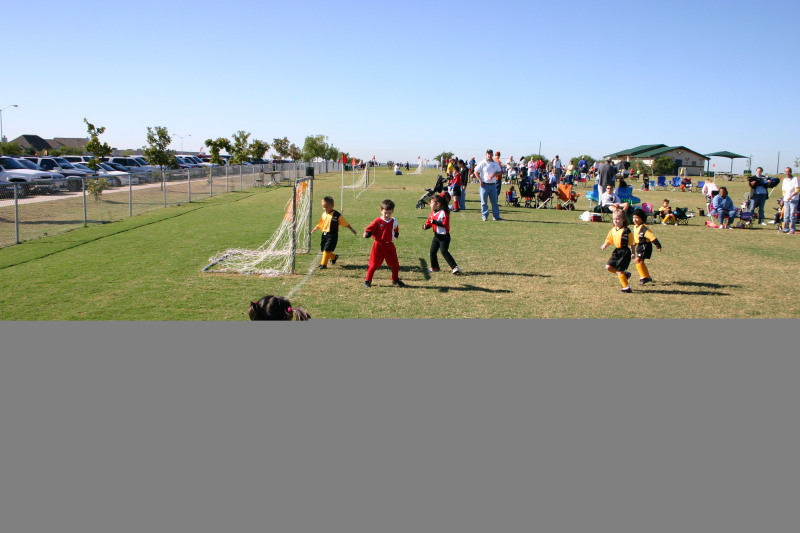 2005/10(October)/Dax-Soccer/800x600_2005-10-08-Soccer-45-Dax.JPG