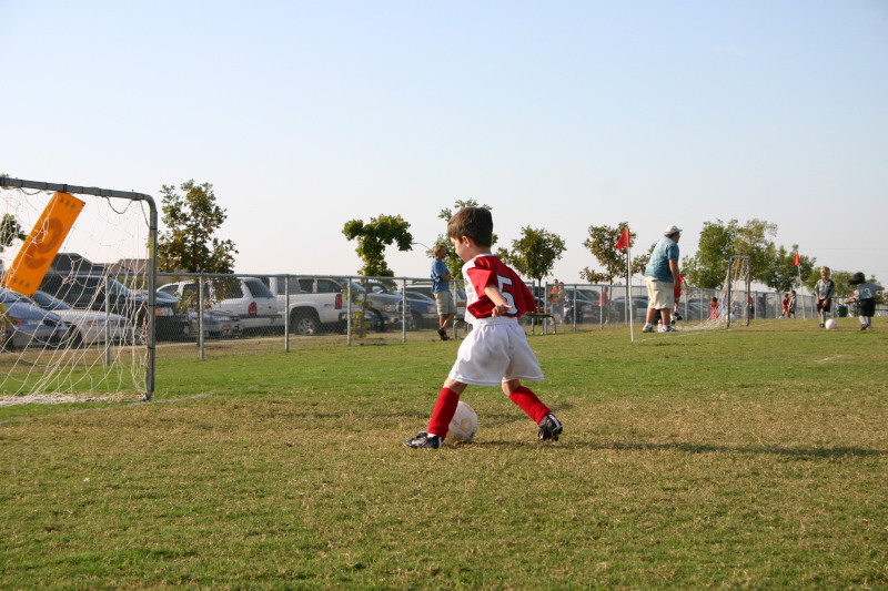 2005/10(October)/Dax-Soccer/800x600_2005-10-15-Soccer-3-Dax.JPG