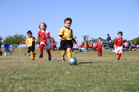 2005-10-08-Soccer-36-Dax.JPG