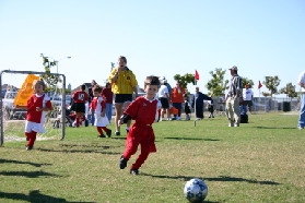2005-10-08-Soccer-50-Dax.JPG