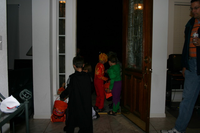 2005-10-31-Halloween-1-Chance-Dax-Case.JPG