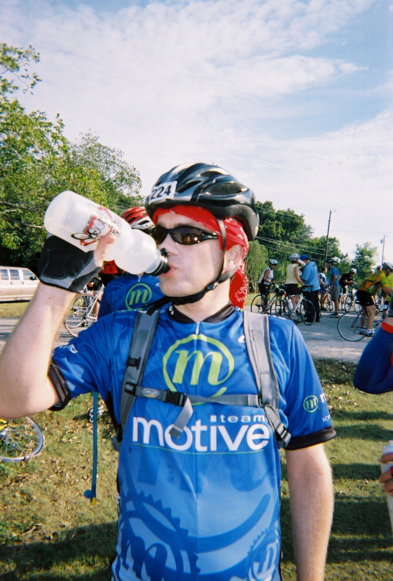 2005/10(October)/Outlaw-Trail-100-Mile-Bicycle-Ride/800x600_0002535-R1-044-20A.jpg