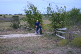 2005-10-27-Pflugerville-land-12.JPG