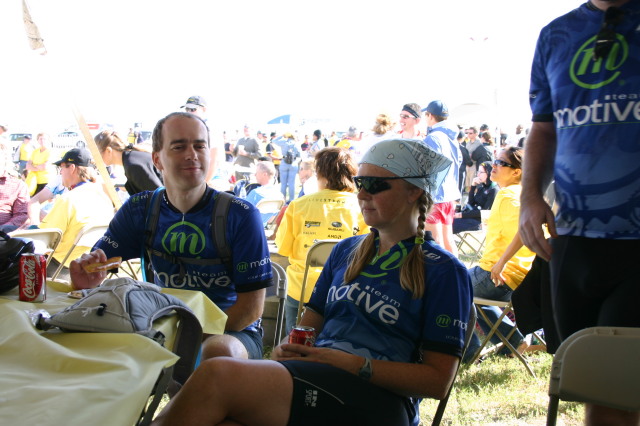2005/10(October)/Ride-For-Roses-Team-Motive/640x480_2005-10-23-Ride-for-Roses-13-Richard-Anna.JPG