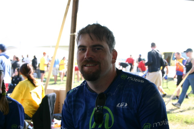 2005/10(October)/Ride-For-Roses-Team-Motive/640x480_2005-10-23-Ride-for-Roses-15-Dave.JPG