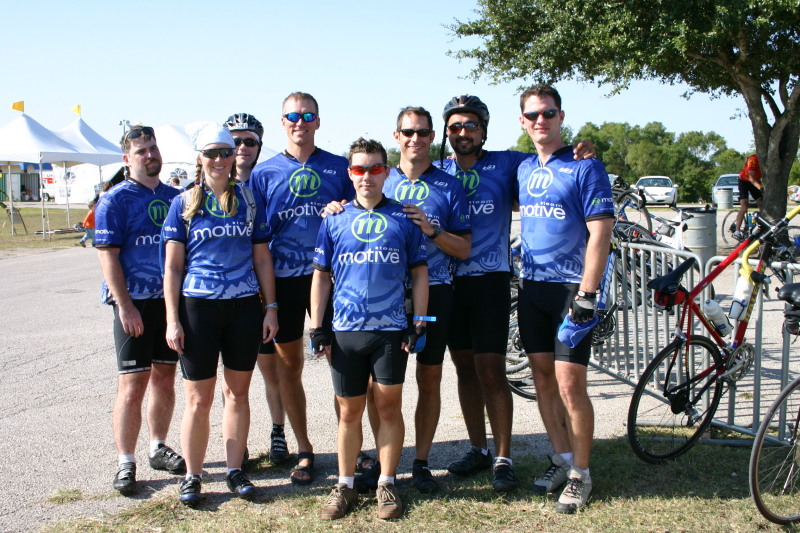 2005/10(October)/Ride-For-Roses-Team-Motive/800x600_2005-10-23-Ride-for-Roses-08-Dave-Anna-Richard-Travis-Tom-Mike-Corey-Andy.JPG