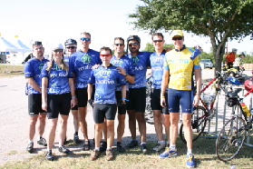2005-10-23-Ride-for-Roses-10-Dave-Anna-Richard-Travis-Tom-Mike-Corey-Andy-Duke.JPG