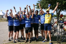 2005-10-23-Ride-for-Roses-12-Dave-Anna-Richard-Travis-Tom-Mike-Corey-Andy-Duke.JPG