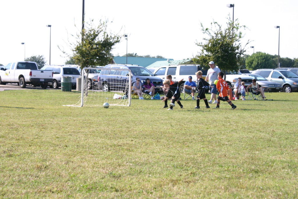 2005/10(October)/Vale-Soccer/1024x768_2005-10-16-Vale-Soccer-064.JPG