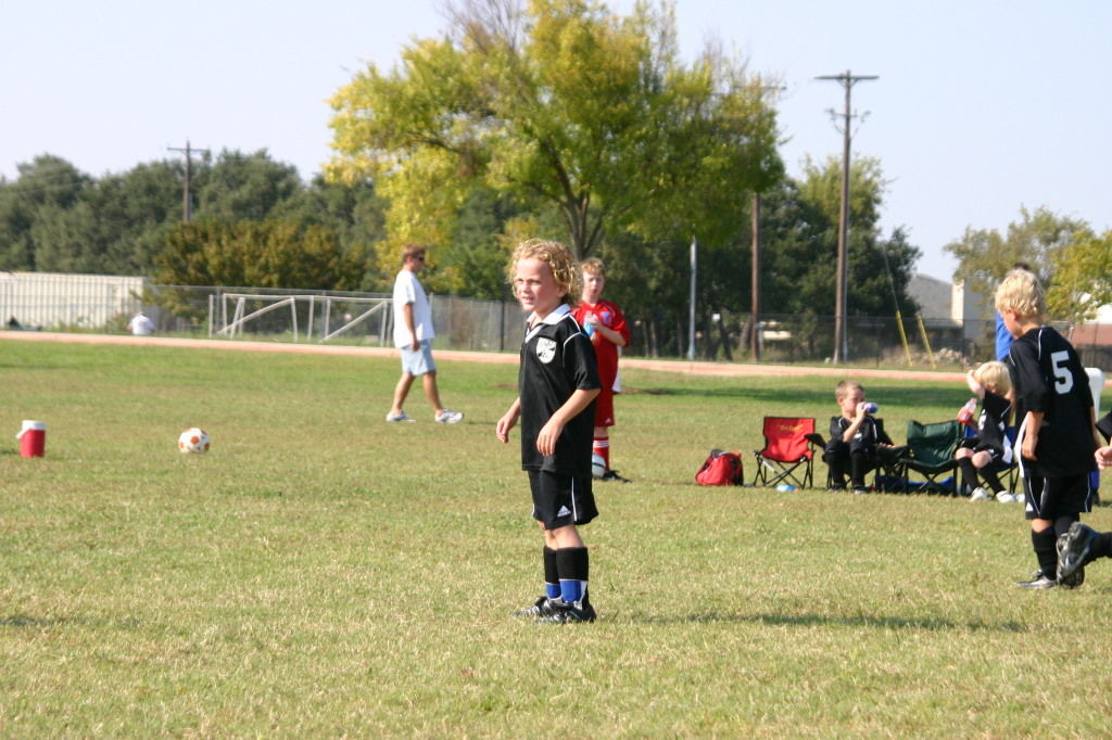 2005/10(October)/Vale-Soccer/1024x768_2005-10-16-Vale-Soccer-069.JPG