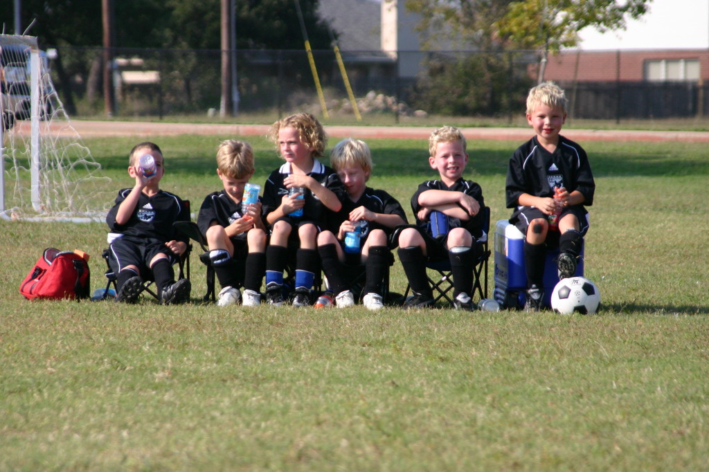 2005/10(October)/Vale-Soccer/1024x768_2005-10-16-Vale-Soccer-104.JPG