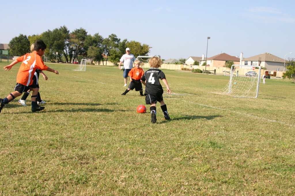 2005/10(October)/Vale-Soccer/1024x768_2005-10-16-Vale-Soccer-150.JPG