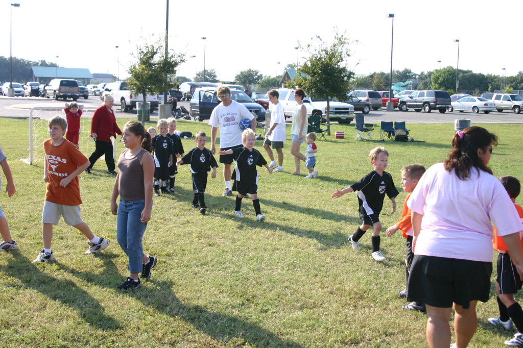 2005/10(October)/Vale-Soccer/1024x768_2005-10-16-Vale-Soccer-161.JPG
