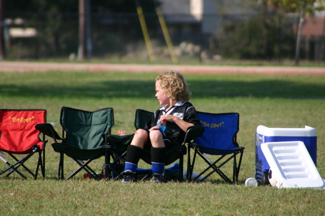 2005/10(October)/Vale-Soccer/640x480_2005-10-16-Vale-Soccer-086.JPG