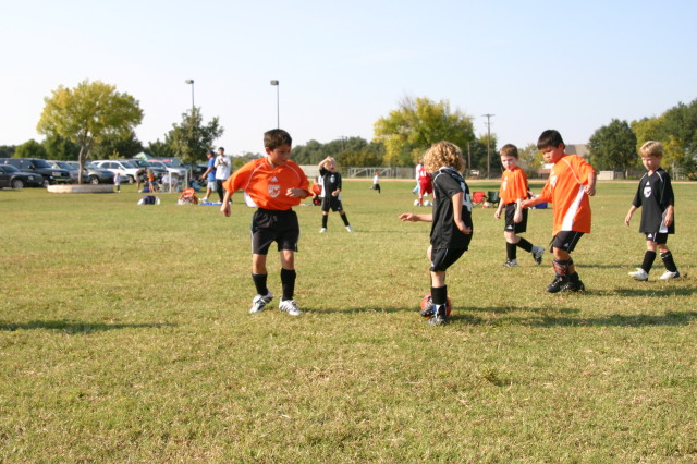 2005/10(October)/Vale-Soccer/640x480_2005-10-16-Vale-Soccer-148.JPG